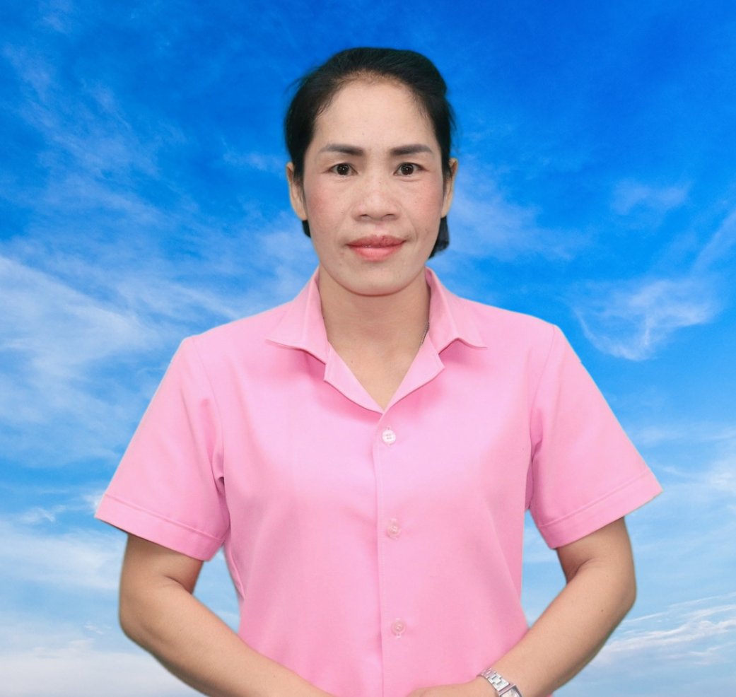 นางปะนัสดา เมืองจันทร์