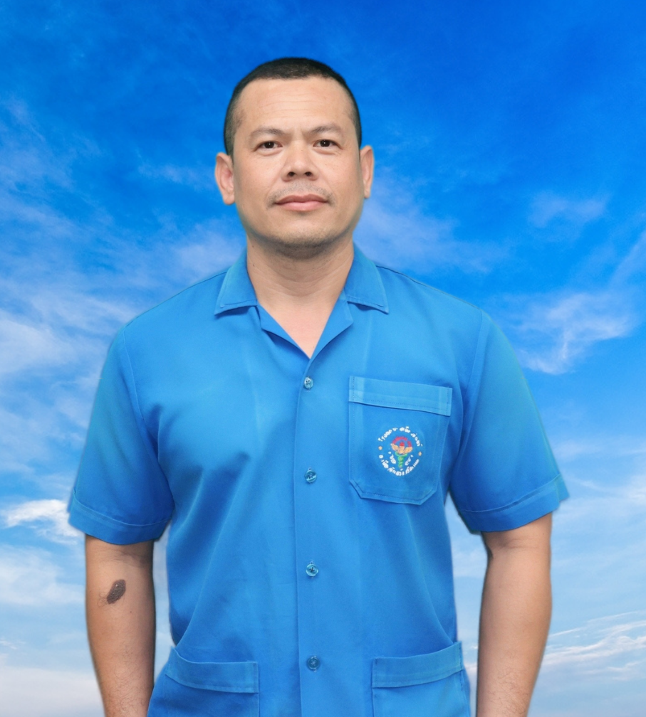 นายสุทธิพล เจริญธรรม