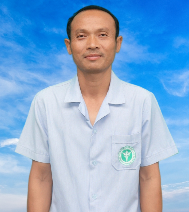 นายณรงศักดิ์ หงษ์คำ