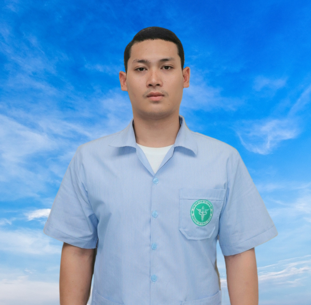 นายกรกฎ หลอดทอง